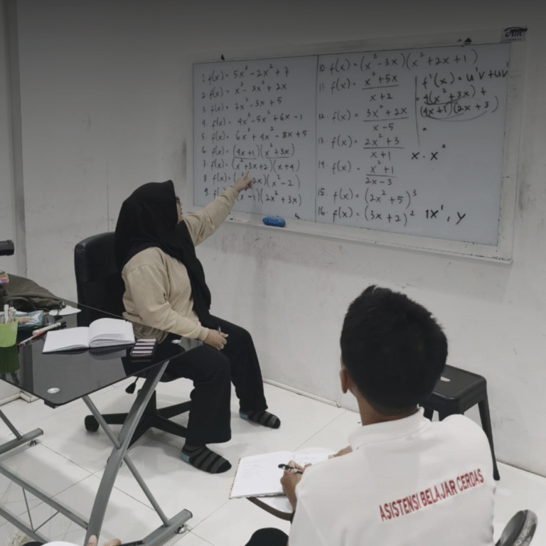 brown and cream illustrative online class instagram post (5)